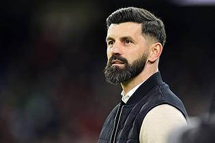 Martin Rickett/PA Wire/dpa | Wird wohl neuer Schalke-Coach: Miron Muslic.