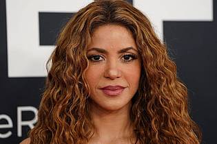 Jordan Strauss/Invision/dpa | Nach mehreren Konzertabsagen in Lateinamerika muss die kolumbianische Sängerin Shakira auf ihrer Tournee auch in den USA Auftritte streichen. (Archivbild)