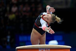 Jan Woitas/dpa | Sprung ins Finale: Karina Schönmaier.