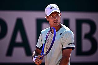 Julien De Rosa/AFP/dpa | Daniel Altmaier steht bei den French Open im Achtelfinale.