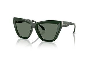 Michael Kors/Apollo/dpa-tmn | Oversize-Sonnenbrillen mit dunklen Acetat-Rahmen, wie von Michael Kors für 131 Euro, setzen 2025 elegante Akzente und verleihen dem Look eine klassische Note.