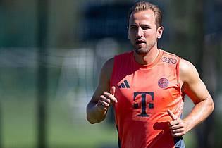 Sven Hoppe/dpa | Münchner Muskelspiele beim Training: Harry Kane.