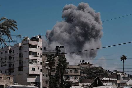 Jehad Alshrafi/AP/dpa | Israels Armee will die Hamas in Gaza besiegen. (Archivbild)