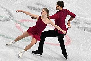 Die Paarläufer Minerva Fabienne Hase und Nolan Seegert kamen im Kurzprogramm auf den 14. Platz.