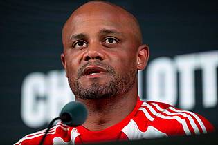Sven Hoppe/dpa | Vincent Kompany äußert sich zur WM-Rolle von Manuel Neuer.
