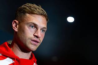 Sven Hoppe/dpa | Joshua Kimmich äußert sich vor dem Auftaktspiel gegen Auckland in Cincinnati auch zu Transferaufgaben des FC Bayern.