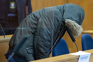 Boris Roessler/dpa Pool/dpa | Für den syrischen Angeklagten wurde die Unterbringung in Sicherungsverwahrung verhängt. (Archivbild)