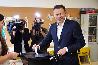 Luis Vieira/AP/dpa | Montenegro wird aller Voraussicht nach zunächst weiterregieren dürfen. (Archivfoto)