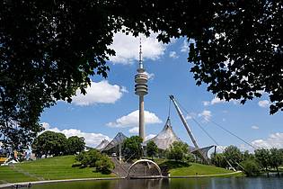 Sven Hoppe/dpa | Das Restaurant im Münchner Olympiaturm ist derzeit geschlossen. (Archivbild)