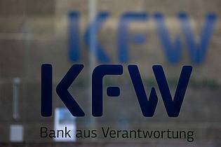 Das Logo der Kreditanstalt für Wiederaufbau. Foto: Sebastian Gollnow/dpa