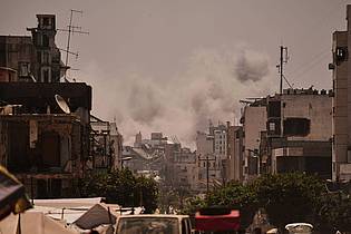 Jehad Alshrafi/AP/dpa | Vorerst setzt Israels Armee ihre Angriffe in Gaza fort. (Archivbild)