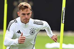 Federico Gambarini/dpa | Voller Trainingseinsatz bei Kapitän Joshua Kimmich.