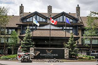 Jeff McIntosh/The Canadian Press/dpa | In diesem Hotel treffen sich die Staats- und Regierungschefs. (Archivbild)