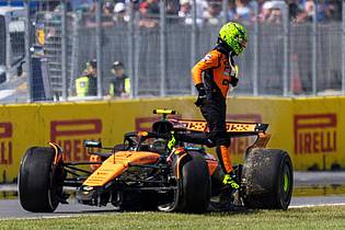 Christopher Katsarov/The Canadian Press via AP/dpa | Nach dem Unfall war der McLaren von Lando Norris nur noch Schrott.