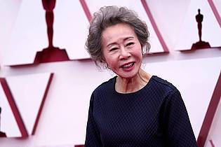 Chris Pizzello/Pool AP/dpa | Die Südkoreanerin Youn Yuh-jung hat in «The Wedding Banquet» eine wichtige Nebenrolle. (Archivbild) 