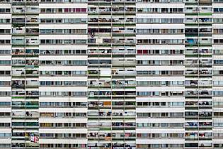 Christoph Reichwein/dpa | Betonfassaden stauen die Hitze.