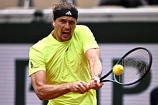 Julien De Rosa/AFP/dpa | Alexander Zverev hatte zum Auftakt der French Open keine Mühe.