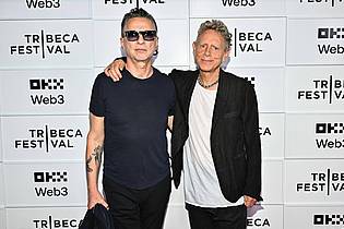 Evan Agostini/Invision via AP/dpa | Auf dem Tribeca Festival in New York hat «Depeche Mode» im Abspann ihres Konzertfilms ein bisher unveröffentlichtes Lied abgespielt.