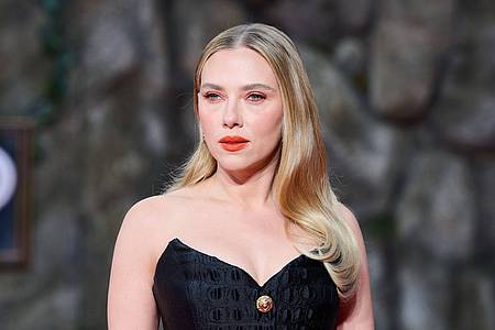 Annette Riedl/dpa | Die Bedingungen beim Dreh seien teilweise sehr herausfordernd gewesen, so Johansson. (Bild von der Deutschland-Premiere am 18. Juni). 