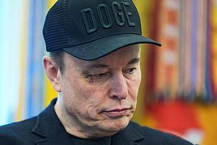 Evan Vucci/AP/dpa | Das von Donald Trump vorangetriebene Steuergesetz sei eine «widerliche Abscheuligkeit», kritisiert Elon Musk. (Archivbild)