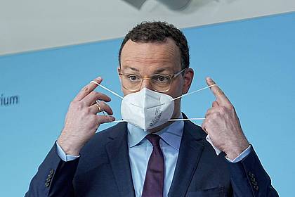 Michael Kappeler/dpa | Jens Spahn (CDU) zog als Gesundheitsminister (Foto: Archiv) die Maskenbeschaffung an sich.