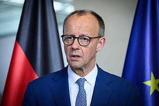 Bernd von Jutrczenka/dpa | Jetzt ist es amtlich: Auch die neue Regierung genehmigt Rüstungsexporte nach Israel.