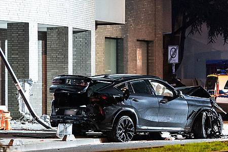 Silas Stein/dpa | Trotz spektakulärer Fälle zeigt die Unfallstatistik für SUV keine Auffälligkeiten. (Archivbild)