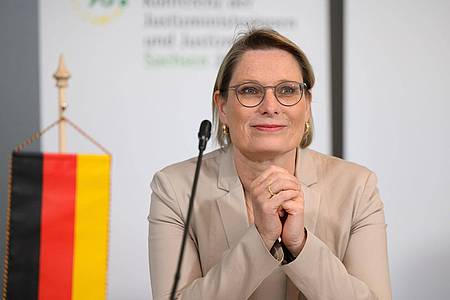 Robert Michael/dpa | Bundesjustizministerin Stefanie Hubig (SPD) war vor ihrem Amtsantritt Bildungsministerin in Rheinland-Pfalz.