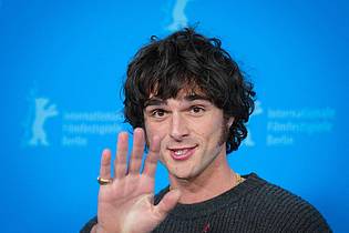 Soeren Stache/dpa | Der australische Schauspieler Jacob Elordi kann erneut seine fesselnde Sexualität ausspielen. (Archivbild)