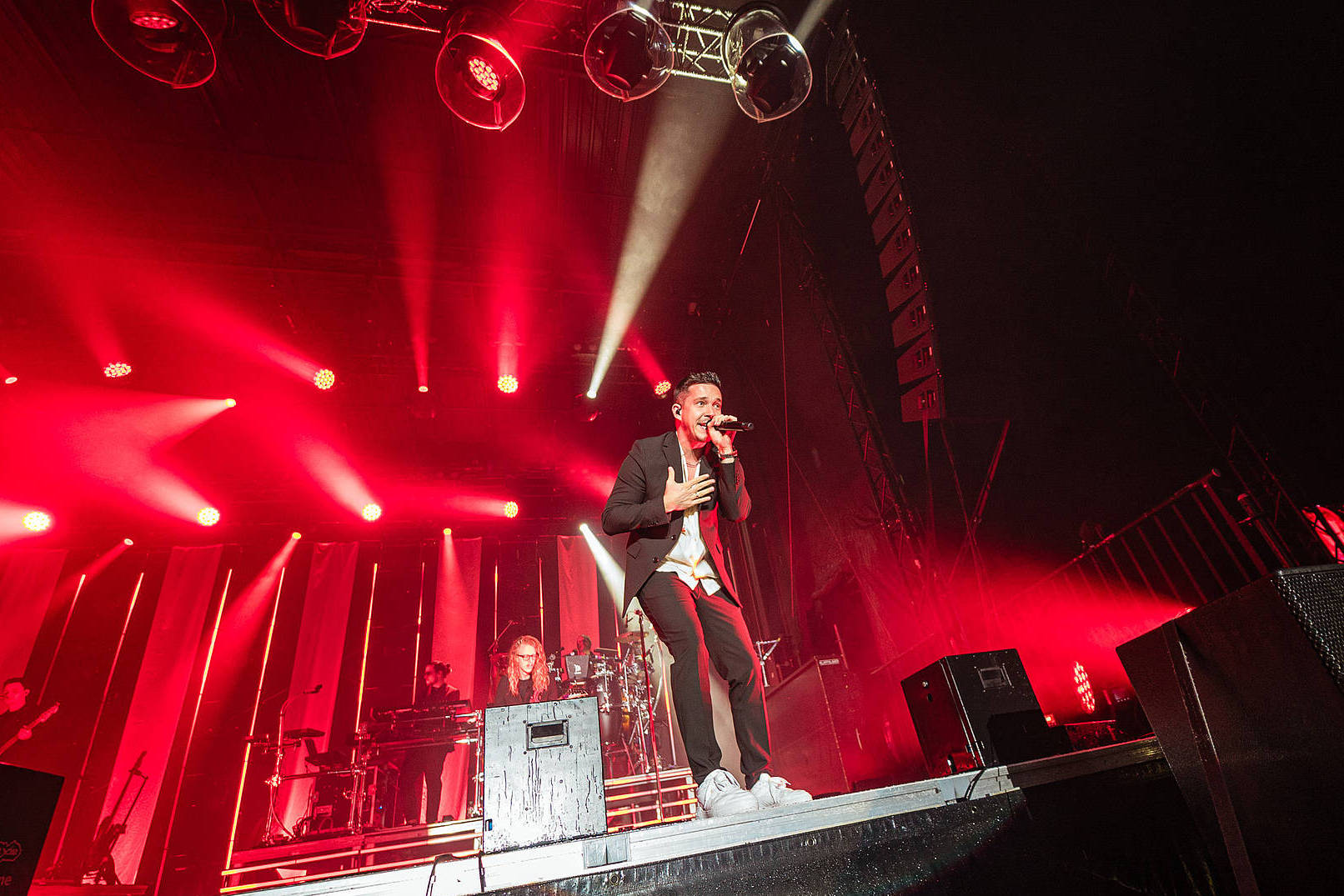 Nico Santos beim Lippe Open Air auf der Bühne